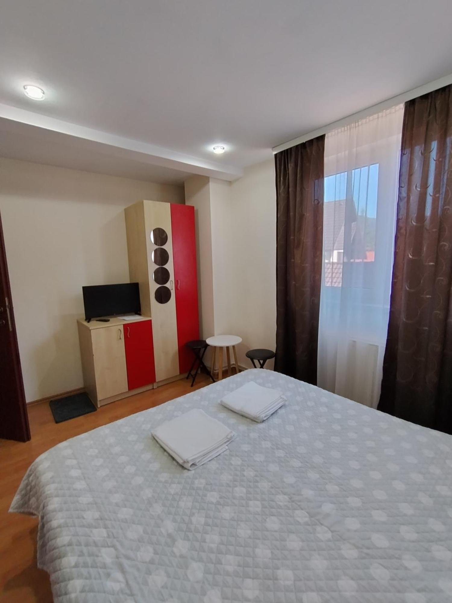 Casa Maria Busteni - Poiana Tapului Luaran gambar