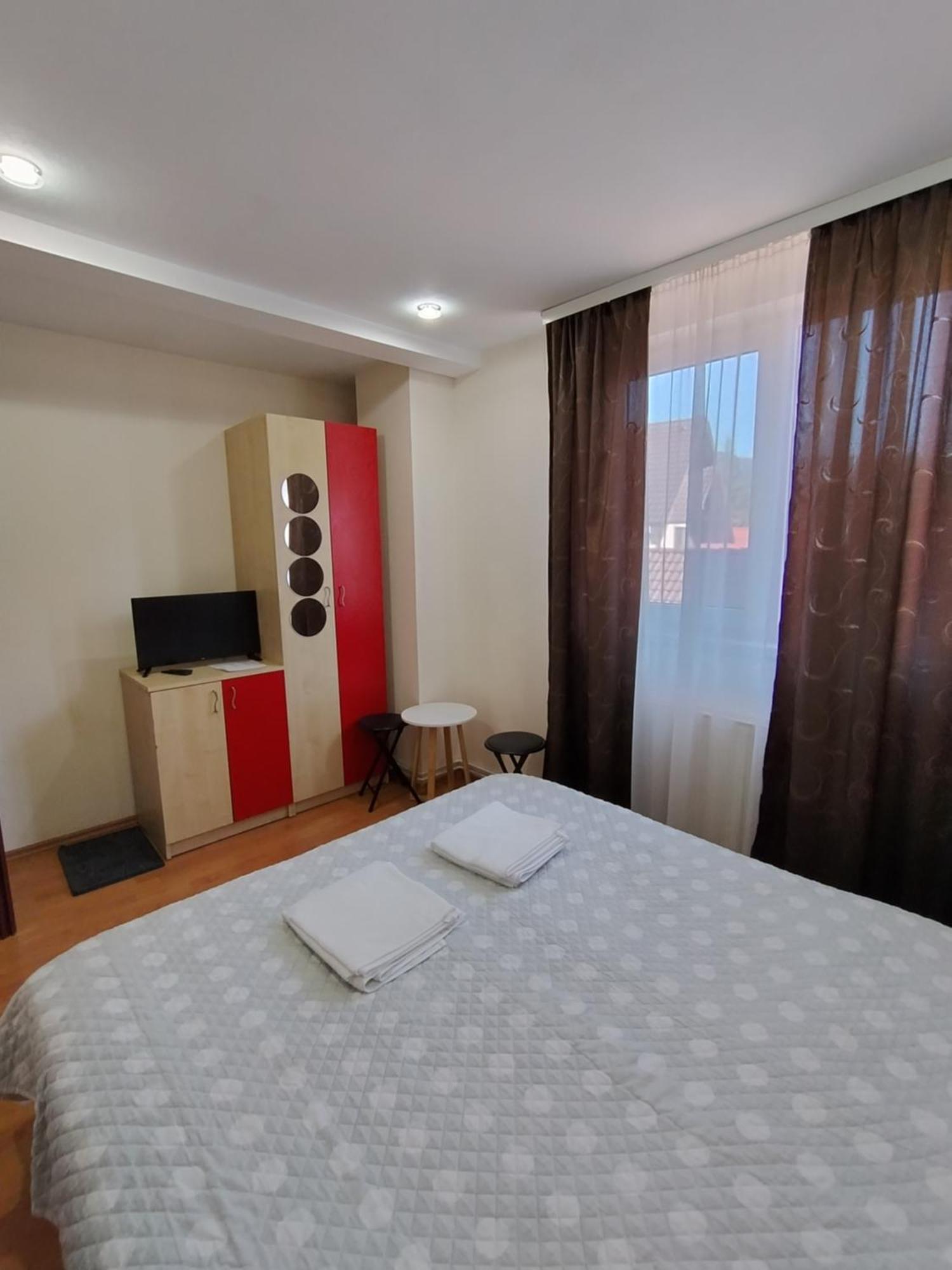Casa Maria Busteni - Poiana Tapului Luaran gambar
